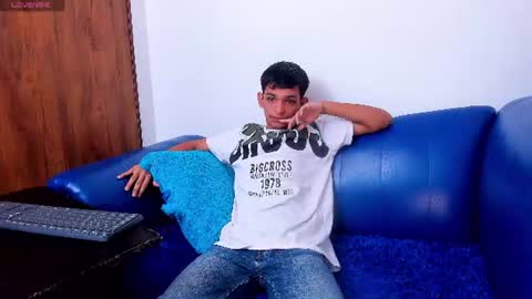 Snapshot of littlecum18 chatting on 17, 6, 2026 Pipe online show from 17, 6, 2026