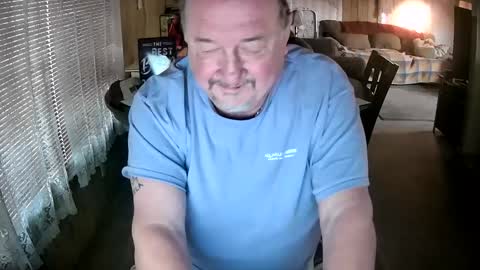 Littled83057 online show from 11, 1, 2025