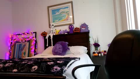 littledeathtrap online show from 6, 11, 2025