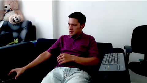 Manu online show from 10, 3, 2025