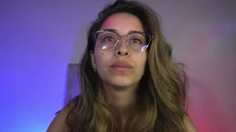 littlee_emma_ online show from 5, 7, 2026