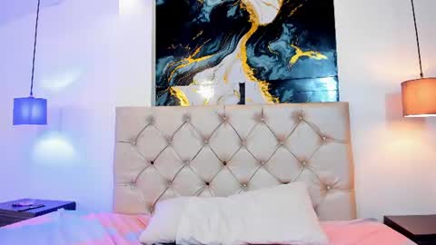 Snapshot of littlee_noemi chatting on 28, 7, 2026 Noemi online show from 28, 7, 2026