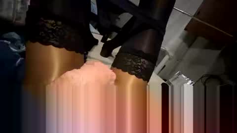 littlefingers77 online show from 4, 1, 2025