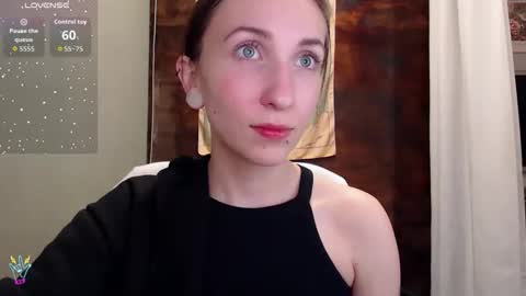 Snapshot of littlehanna1 chatting on 22, 2, 2026 babywillsmile online show from 22, 2, 2026