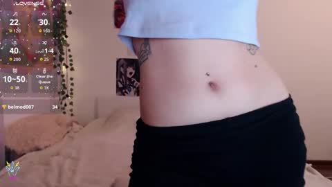 Snapshot of littlehanna1 chatting on 12, 3, 2026 babywillsmile online show from 12, 3, 2026