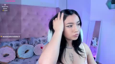 Snapshot of littleivy_ chatting on 28, 7, 2026 IVY online show from 28, 7, 2026