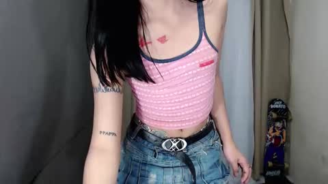 littlelace_ online show from 4, 4, 2026