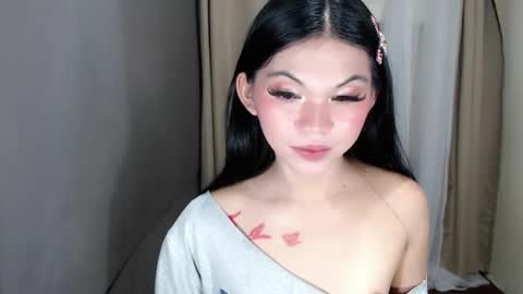littlelace_ online show from 15, 5, 2026