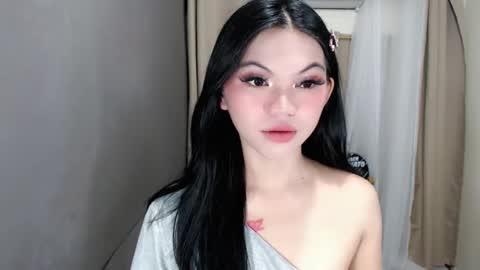 littlelace_ online show from 17, 5, 2026