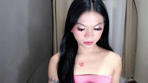 littlelace_ online show from 24, 5, 2026