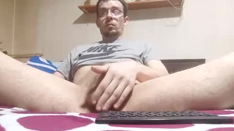 Snapshot of littlelover89 chatting on 6, 3, 2026 Littlelover89s online show from 6, 3, 2026