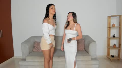 Snapshot of littlesexualworld chatting on 9, 3, 2025 - Eileen - Izzy - Stiven online show from 9, 3, 2025