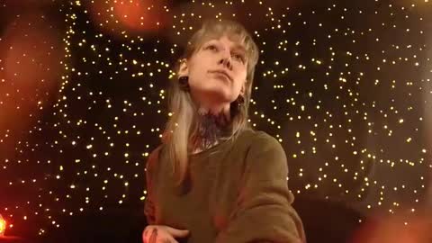 Niki  free tg channel with some photos gifs and info about streams  online show from 16, 2, 2026