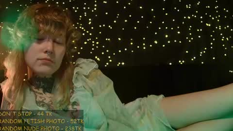 Snapshot of littlespacemouse chatting on 11, 7, 2026 Niki free tg channel with some photos gifs and info about streams online show from 11, 7, 2026