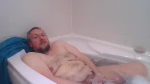 littlesubbear online show from 9, 5, 2026