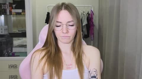 Eliana online show from 2, 2, 2025