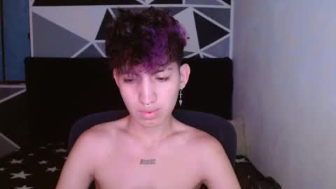 Snapshot of littlextrem chatting on 5, 1, 2025 Eros online show from 5, 1, 2025