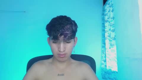 Snapshot of littlextrem chatting on 24, 2, 2025 Eros online show from 24, 2, 2025