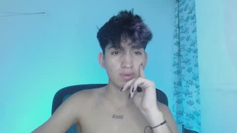 Snapshot of littlextrem chatting on 25, 2, 2025 Eros online show from 25, 2, 2025