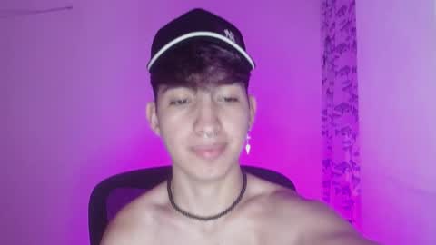 Snapshot of littlextrem chatting on 26, 2, 2025 Eros online show from 26, 2, 2025