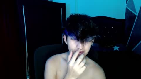 Snapshot of littlextrem chatting on 1, 10, 2025 Eros online show from 1, 10, 2025