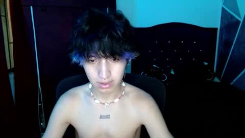 Snapshot of littlextrem chatting on 4, 12, 2025 Eros online show from 4, 12, 2025