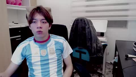 Snapshot of littlezhalem chatting on 17, 2, 2026 littlezhalem online show from 17, 2, 2026