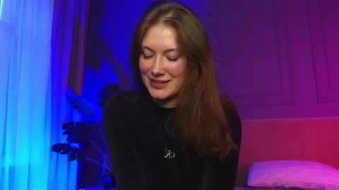 Snapshot of liv_fay chatting on 20, 9, 2025 Liv 3 online show from 20, 9, 2025