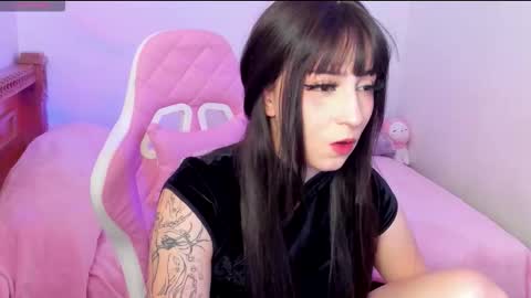 Snapshot of livemakio chatting on 10, 1, 2026 Liz online show from 10, 1, 2026