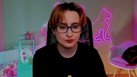 LixeLuna online show from 4, 5, 2026