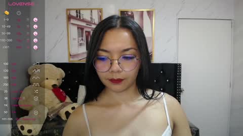 Snapshot of liz25_b chatting on 21, 1, 2025 Liz online show from 21, 1, 2025