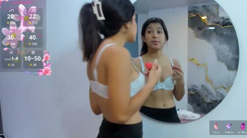 Snapshot of liz__cute chatting on 18, 11, 2025 Lizeth online show from 18, 11, 2025