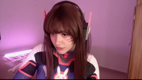 Elizabeth online show from 25, 4, 2026