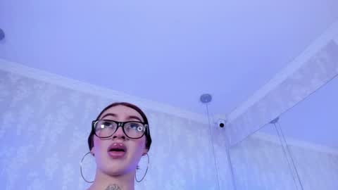 LIZ LUNNA online show from 29, 7, 2026