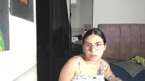 Liza Thurner online show from 4, 10, 2025