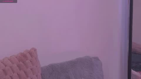 lizasunshine__ online show from 16, 4, 2026