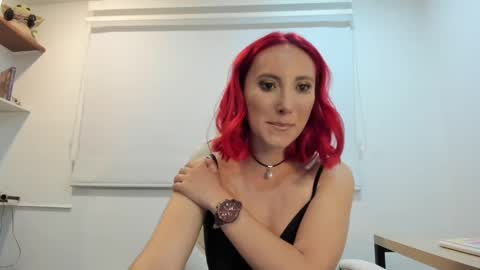 lizzdoux online show from 8, 10, 2025