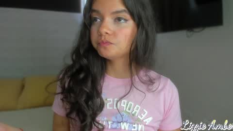 lizzieamber online show from 10, 1, 2025