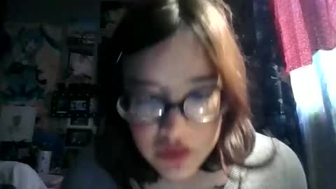 lizzy_bear online show from 16, 5, 2026