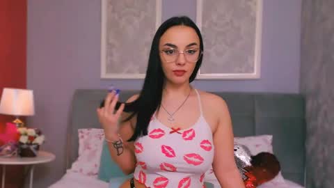 Snapshot of lizzybliss chatting on 6, 3, 2026 Lizzy online show from 6, 3, 2026