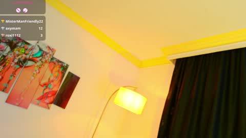 Liz  online show from 28, 12, 2024