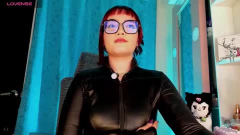 Snapshot of lizzyroses chatting on 10, 2, 2026 Elizabeth but call me Lizz online show from 10, 2, 2026