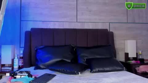 LizzySato online show from 25, 4, 2026