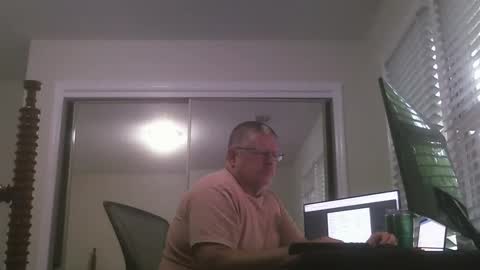 Snapshot of lkn4hairy chatting on 8, 4, 2026 Lkn4hairy online show from 8, 4, 2026