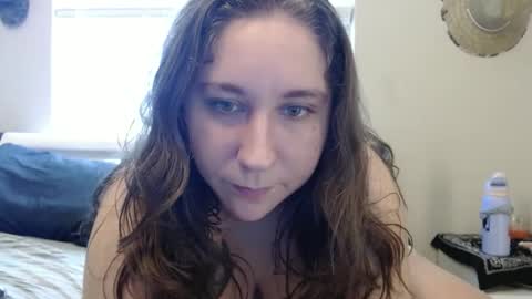 Snapshot of llena_de_lechee chatting on 30, 9, 2025 llena_de_lechee online show from 30, 9, 2025