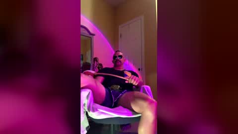 lljoey84 online show from 29, 4, 2026