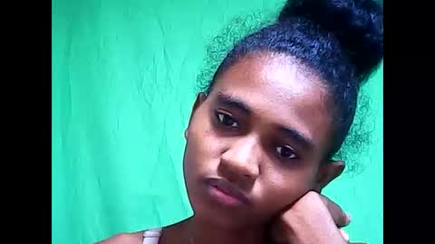 llouisse online show from 25, 4, 2026