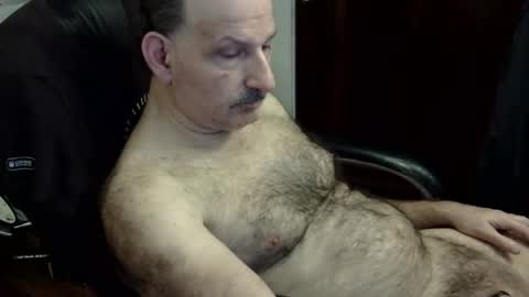 loades182025 online show from 15, 1, 2026