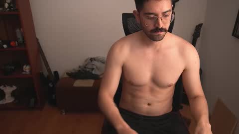 Snapshot of lobito_blanco97 chatting on 25, 9, 2025 Lobito blanco Thefckingwolf main account online show from 25, 9, 2025