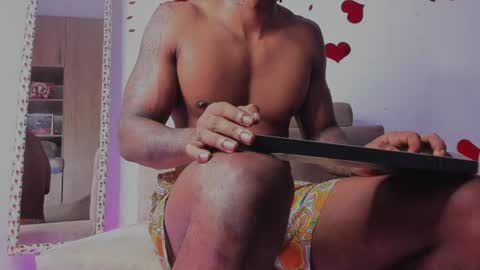 Snapshot of logan_drakex chatting on 14, 6, 2026 LOGAN DRAKE online show from 14, 6, 2026